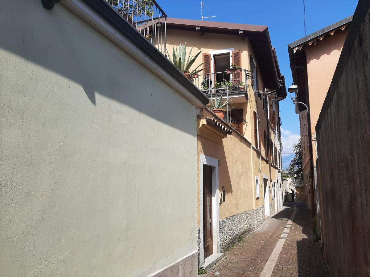 Appartement Casa Castel à Gargnano Extérieur photo